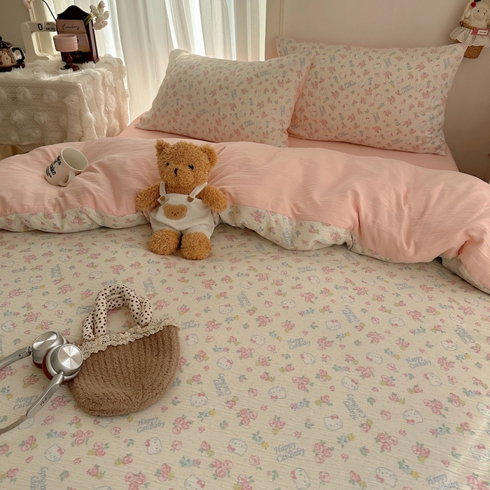 91家纺网 家纺一手货源 找家纺 瑞钰 2025新款甄选三层纱印花四件套 花丛点点猫