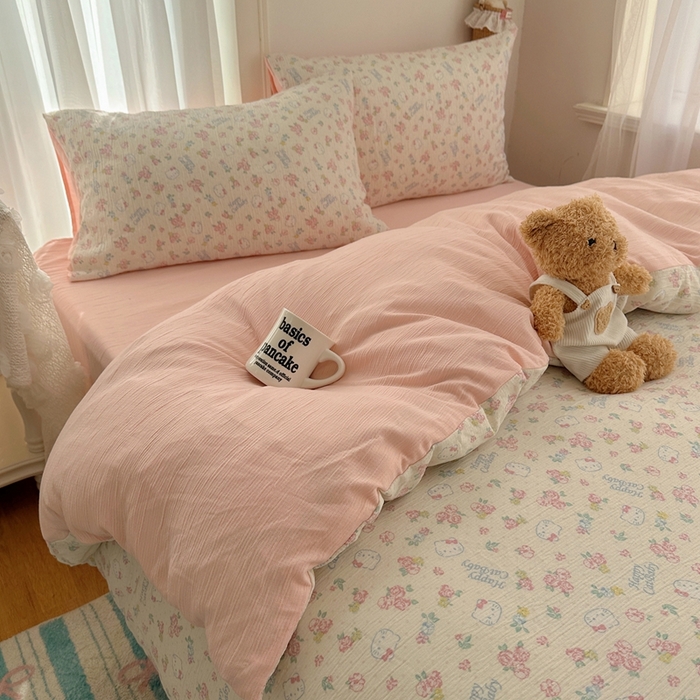 91家纺网 家纺一手货源 找家纺 瑞钰 2025新款甄选三层纱印花四件套 花丛点点猫