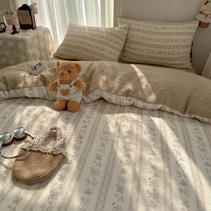 91家纺网 家纺一手货源 找家纺 瑞钰 2025新款甄选三层纱印花四件套 蕾丝熊