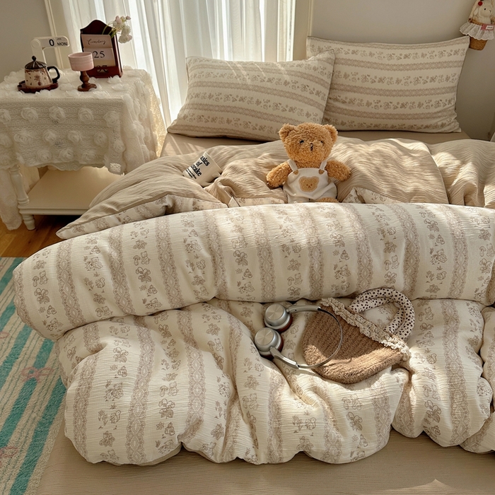 91家纺网 家纺一手货源 找家纺 瑞钰 2025新款甄选三层纱印花四件套 蕾丝熊