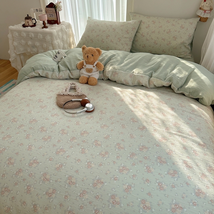 91家纺网 家纺一手货源 找家纺 瑞钰 2025新款甄选三层纱印花四件套 玫瑰夜-绿