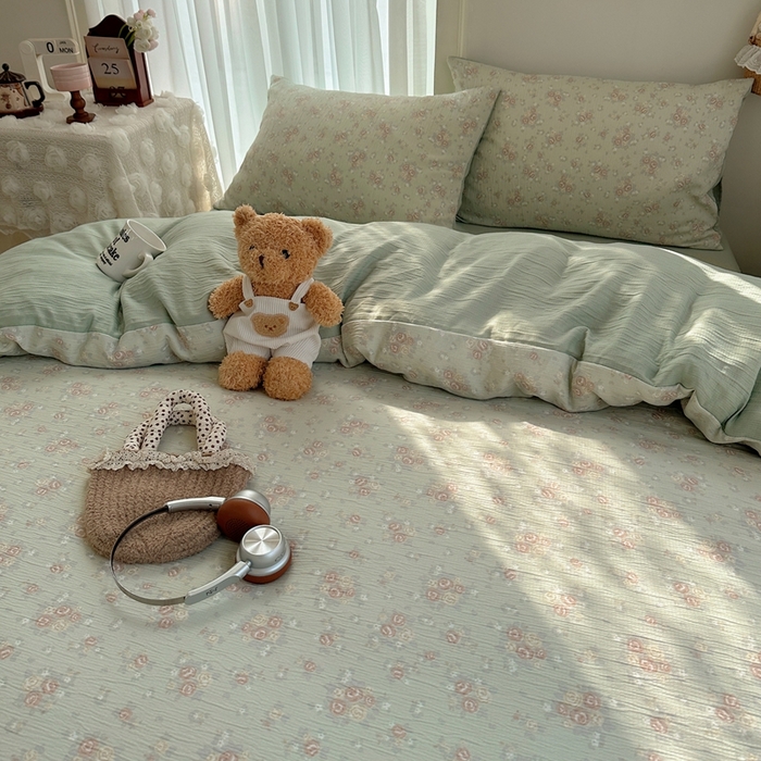 91家纺网 家纺一手货源 找家纺 瑞钰 2025新款甄选三层纱印花四件套 玫瑰夜-绿