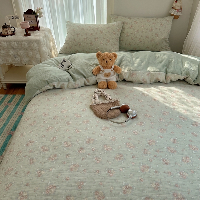 91家纺网 家纺一手货源 找家纺 瑞钰 2025新款甄选三层纱印花四件套 玫瑰夜-绿