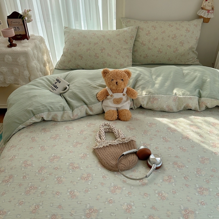 91家纺网 家纺一手货源 找家纺 瑞钰 2025新款甄选三层纱印花四件套 玫瑰夜-绿