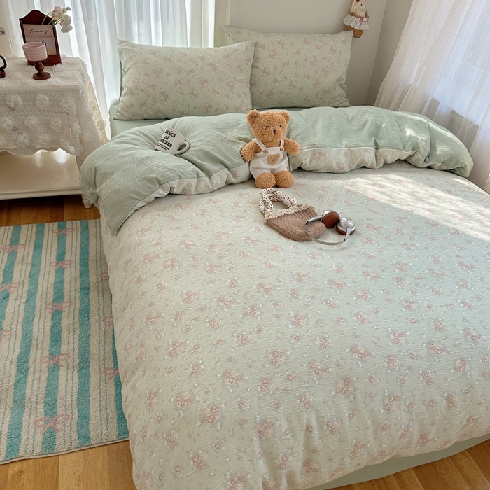 91家纺网 家纺一手货源 找家纺 瑞钰 2025新款甄选三层纱印花四件套 玫瑰夜-绿