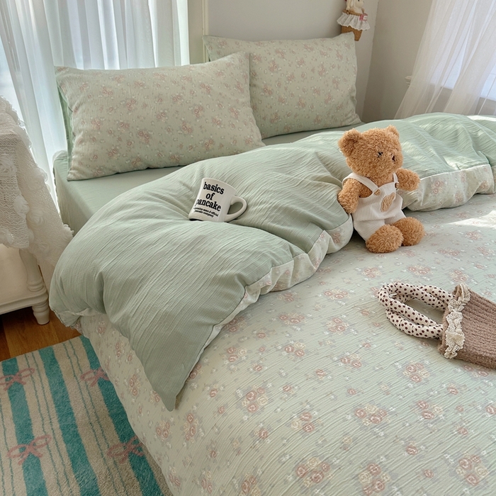 91家纺网 家纺一手货源 找家纺 瑞钰 2025新款甄选三层纱印花四件套 玫瑰夜-绿