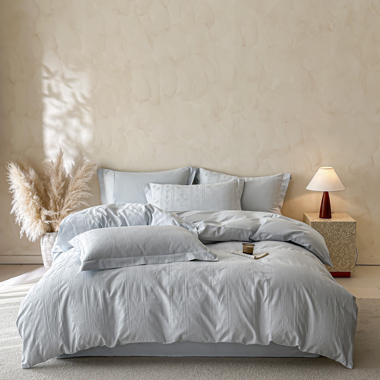 91家纺网 家纺一手货源 找家纺 禾时 2026新款春夏全棉长绒棉立体提花四件套-花屿 淡雅蓝