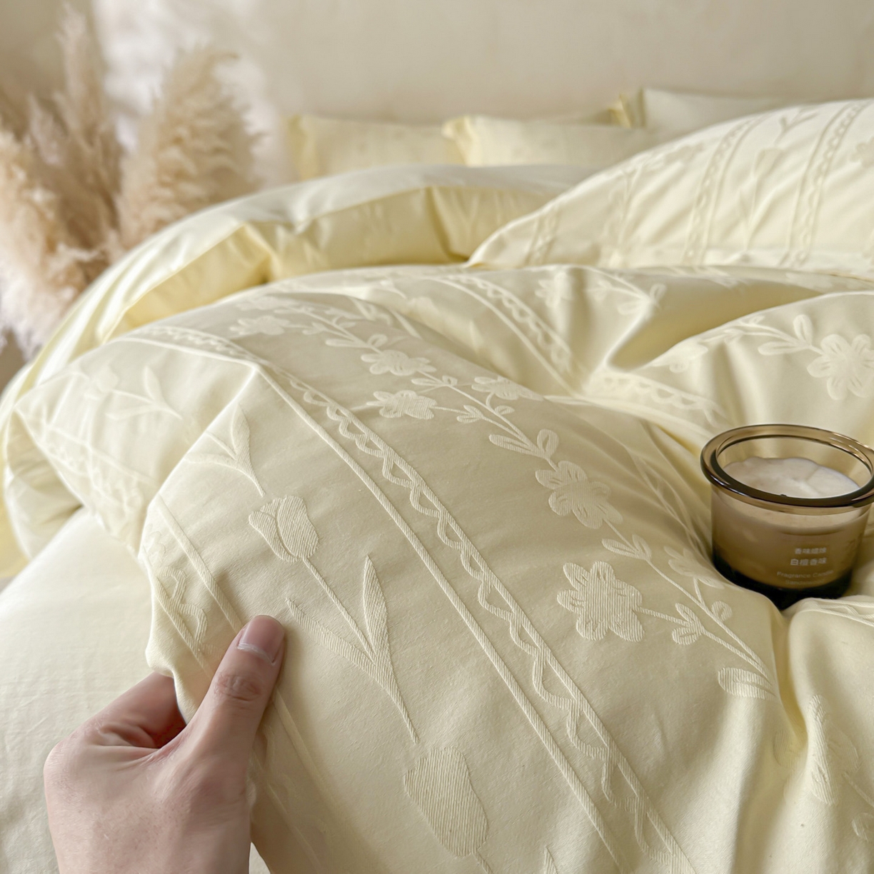 91家纺网 家纺一手货源 找家纺 禾时 2026新款春夏全棉长绒棉立体提花四件套-花屿 奶油黄