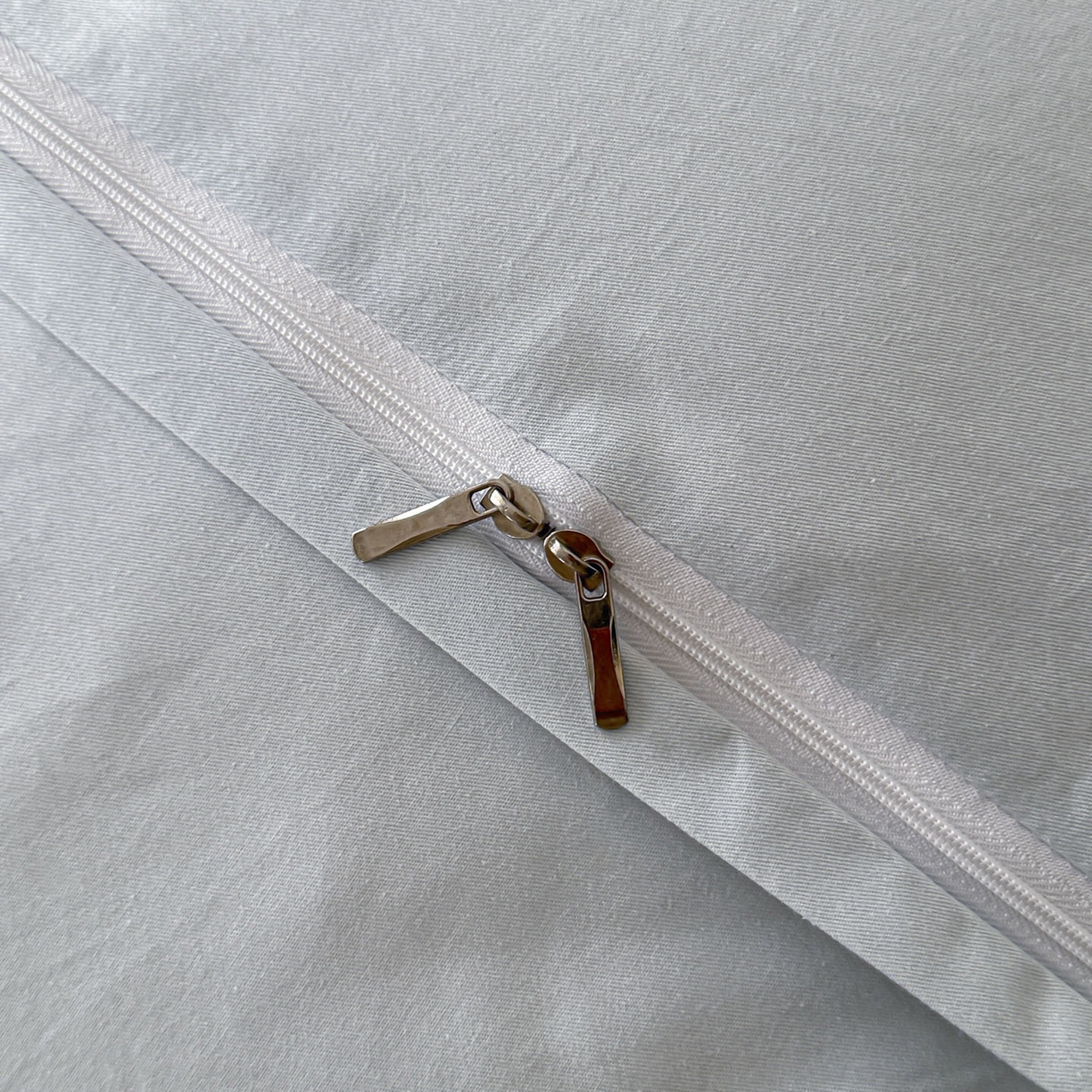 91家纺网 家纺一手货源 找家纺 禾时 2026新款春夏全棉长绒棉立体提花四件套-花屿 淡雅蓝