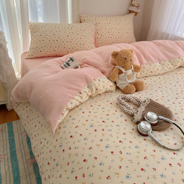 91家纺网 家纺一手货源 找家纺 瑞钰 2025新款甄选三层纱印花四件套 小花点点