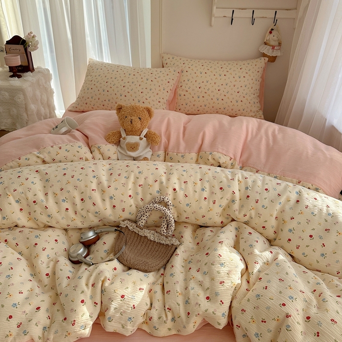 91家纺网 家纺一手货源 找家纺 瑞钰 2025新款甄选三层纱印花四件套 小花点点