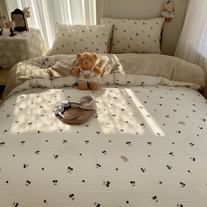 91家纺网 家纺一手货源 找家纺 瑞钰 2025新款甄选三层纱印花四件套 撄桃物语