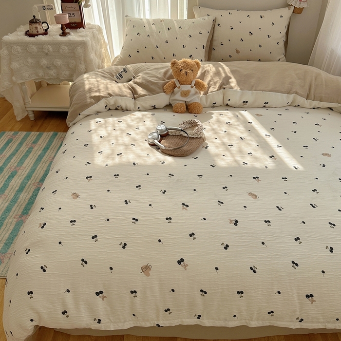 91家纺网 家纺一手货源 找家纺 瑞钰 2025新款甄选三层纱印花四件套 撄桃物语