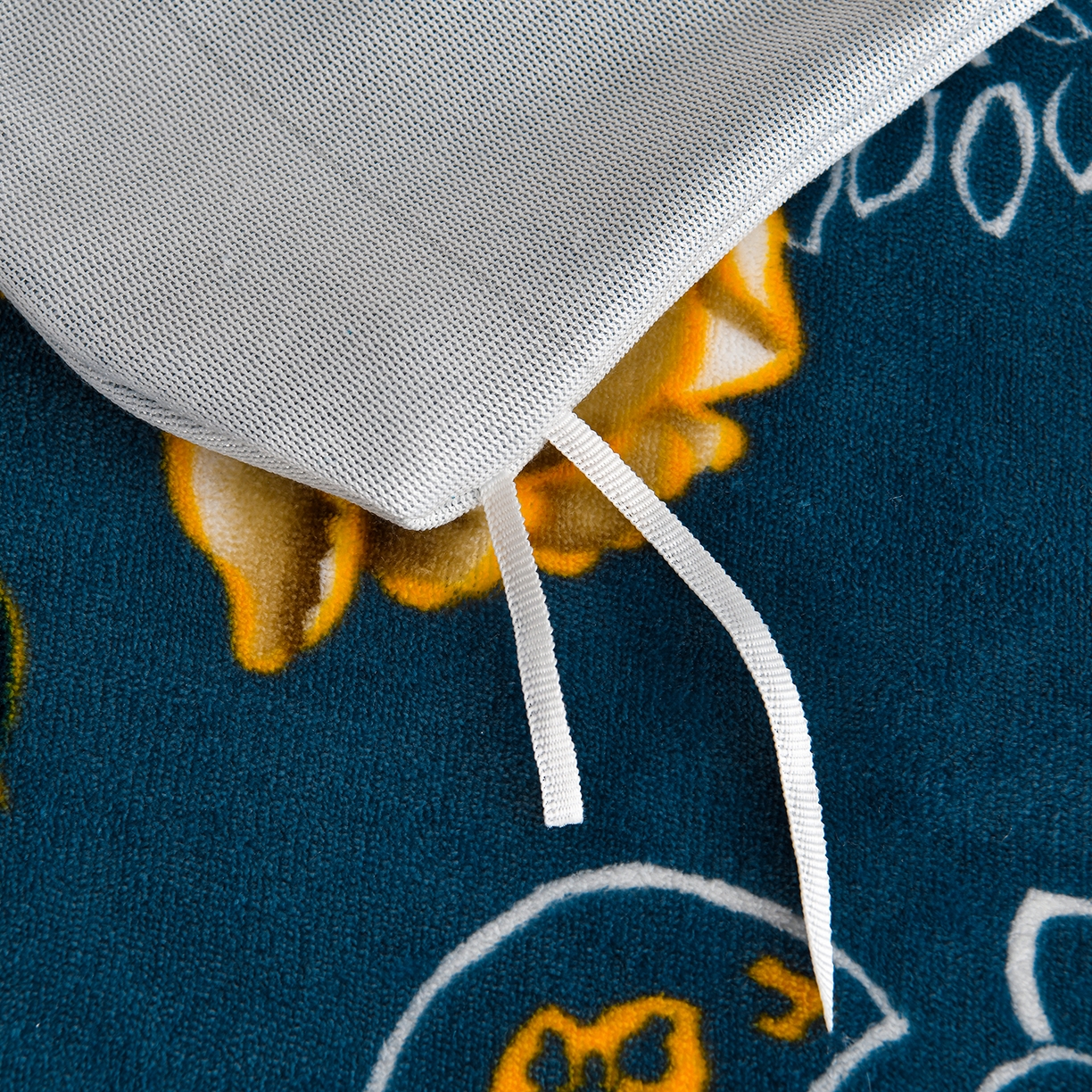 91家纺网 家纺一手货源 找家纺 缘莉娜家纺 2025高克重8斤牛奶绒四件套金貂绒法莱绒加厚保暖直播电商爆款 花样情怀