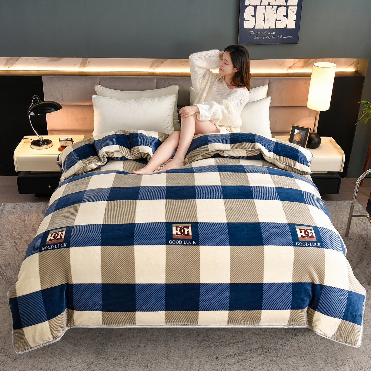 91家纺网 家纺一手货源 找家纺 缘莉娜家纺 2025高克重8斤牛奶绒四件套金貂绒法莱绒加厚保暖直播电商爆款 蓝大格