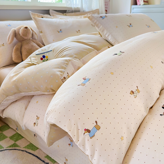 91家纺网 家纺一手货源 找家纺 拾物记 2026新款第一批12868A类新疆全棉单品被套系列（预留7-9厘米的缩水尺寸，加厚金属双拉链头、暗线四面锁边，四角全棉绑带） 星星柯基