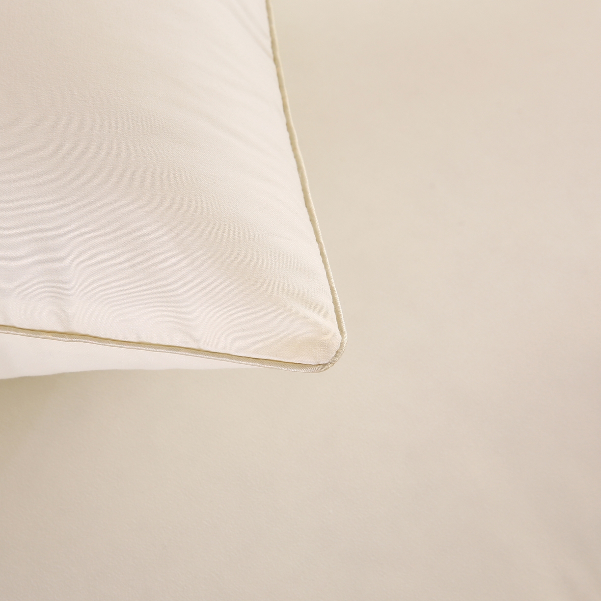 91家纺网 家纺一手货源 找家纺 永乐枕芯 2025新款A类原生态素棉枕原棉酒店枕大豆枕护颈椎成人学生枕枕头枕芯 白色单边高枕