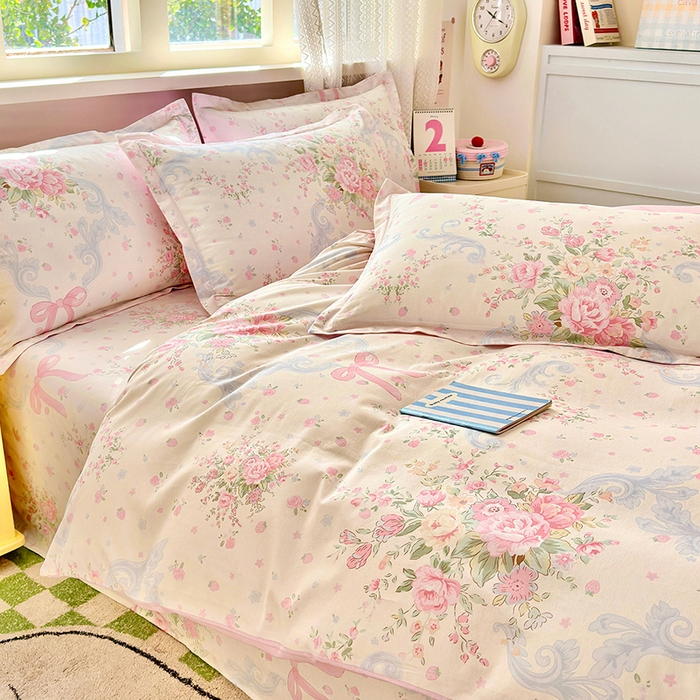 91家纺网 家纺一手货源 找家纺 拾物记 2026新款第一批12868A类全棉单品被套系列（预留7-9厘米的缩水尺寸，加厚金属双拉链头、暗线四面锁边，四角全棉绑带） 花漫歌