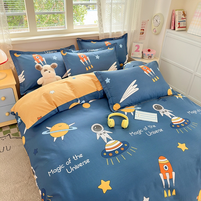 91家纺网 家纺一手货源 找家纺 拾物记 2026新款第一批12868A类新疆全棉单品被套系列（预留7-9厘米的缩水尺寸，加厚金属双拉链头、暗线四面锁边，四角全棉绑带） 快乐宇航员