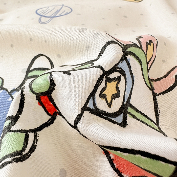 91家纺网 家纺一手货源 找家纺 拾物记 2026新款第一批12868A类全棉单品被套系列（预留7-9厘米的缩水尺寸，加厚金属双拉链头、暗线四面锁边，四角全棉绑带） 星际仔仔