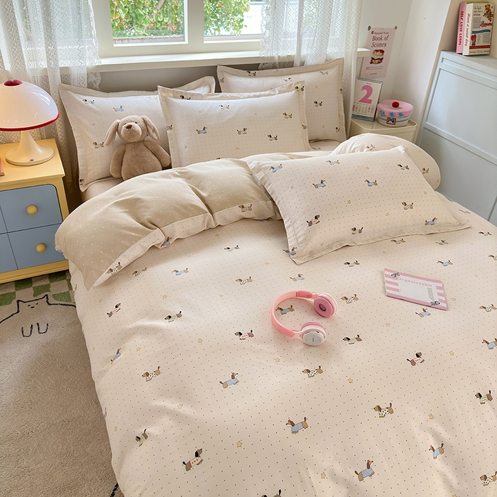 91家纺网 家纺一手货源 找家纺 拾物记 2026新款第一批12868A类新疆全棉单品被套系列（预留7-9厘米的缩水尺寸，加厚金属双拉链头、暗线四面锁边，四角全棉绑带） 星星柯基