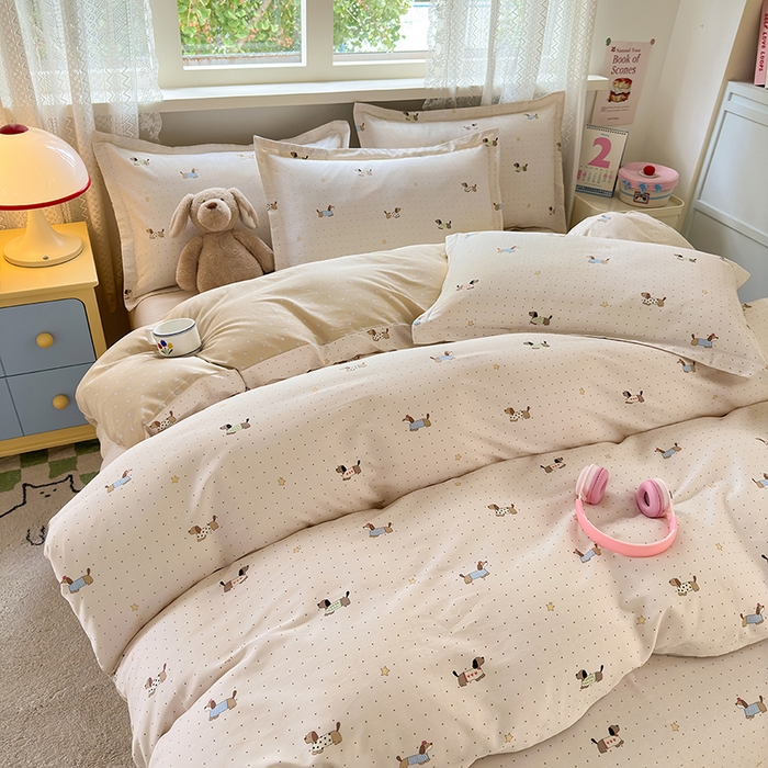 91家纺网 家纺一手货源 找家纺 拾物记 2026新款第一批12868A类新疆全棉单品被套系列（预留7-9厘米的缩水尺寸，加厚金属双拉链头、暗线四面锁边，四角全棉绑带） 星星柯基