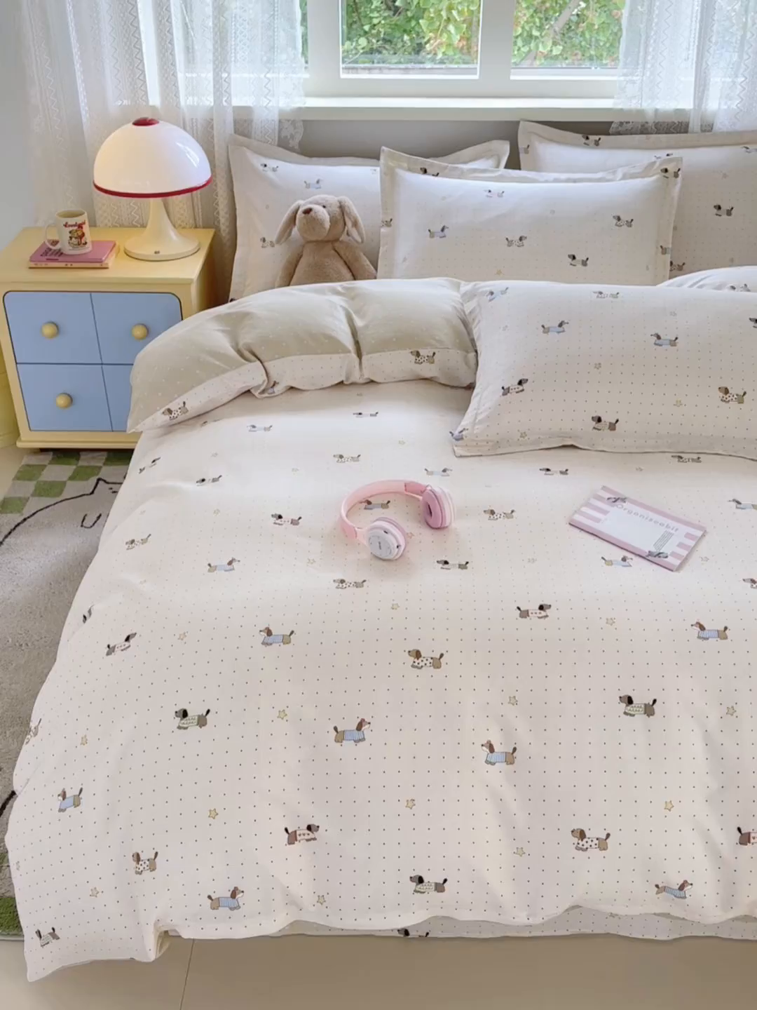 91家纺网 家纺一手货源 找家纺 拾物记 2026新款第一批12868A类新疆全棉单品被套系列（预留7-9厘米的缩水尺寸，加厚金属双拉链头、暗线四面锁边，四角全棉绑带） 星星柯基