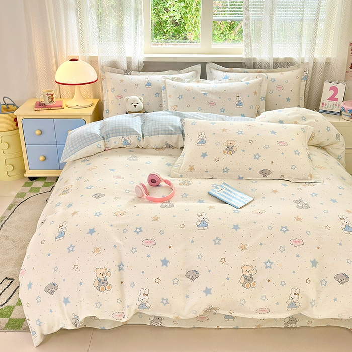 91家纺网 家纺一手货源 找家纺 拾物记 2026新款第一批12868A类新疆全棉单品被套系列（预留7-9厘米的缩水尺寸，加厚金属双拉链头、暗线四面锁边，四角全棉绑带） 星星童话园