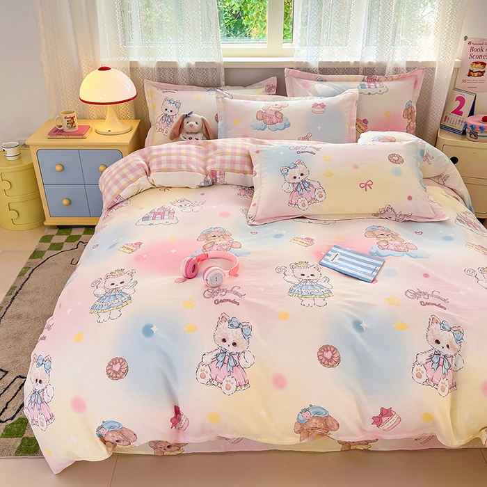 91家纺网 家纺一手货源 找家纺 拾物记 2026新款第一批12868A类新疆全棉单品被套系列（预留7-9厘米的缩水尺寸，加厚金属双拉链头、暗线四面锁边，四角全棉绑带） 云间甜梦