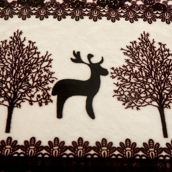 91家纺网 家纺一手货源 找家纺 益利多 2026新款160克法莱绒毛毯水晶绒外贸跨境盖毯珊瑚绒可单个压缩 麋鹿森林