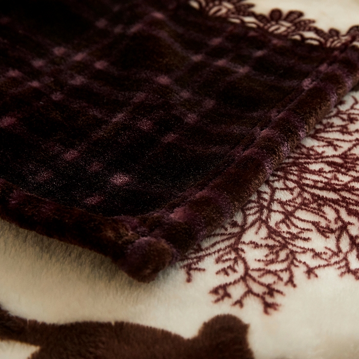 91家纺网 家纺一手货源 找家纺 益利多 2026新款160克法莱绒毛毯水晶绒外贸跨境盖毯珊瑚绒可单个压缩 麋鹿森林