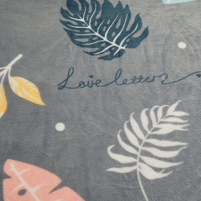 91家纺网 家纺一手货源 找家纺 益利多 2026新款160克法莱绒毛毯水晶绒外贸跨境盖毯珊瑚绒可单个压缩 叶语