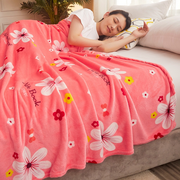 91家纺网 家纺一手货源 找家纺 益利多 2026新款160克法莱绒毛毯水晶绒外贸跨境盖毯珊瑚绒可单个压缩 绽放