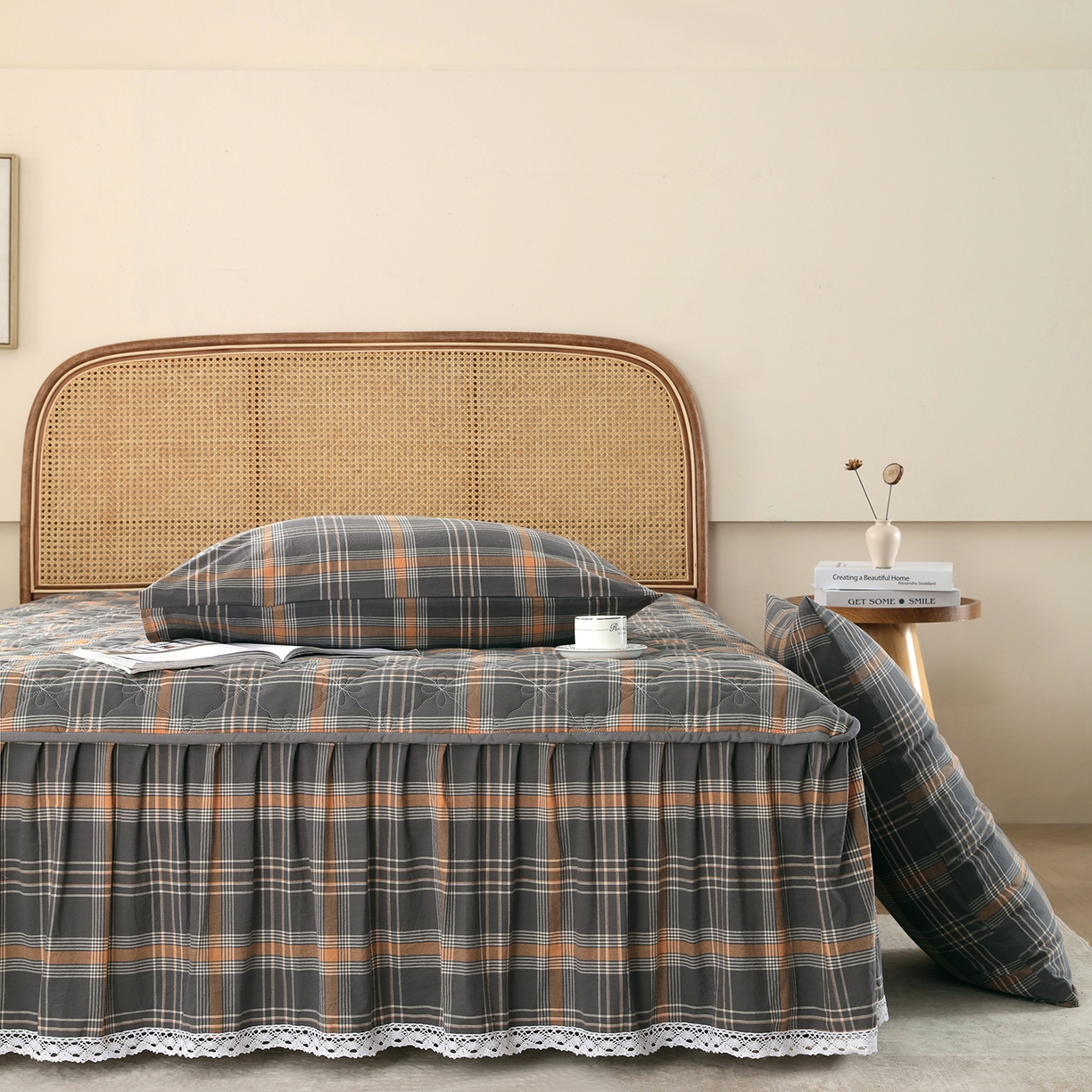 91家纺网 家纺一手货源 找家纺 （总）益利多 2026新款全棉色织水洗棉夹棉绗缝床裙纯棉日式良品格子