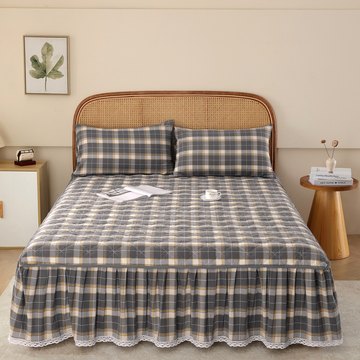 91家纺网 家纺一手货源 找家纺 益利多 2026新款全棉色织水洗棉夹棉绗缝床裙纯棉日式良品格子 初春格-灰