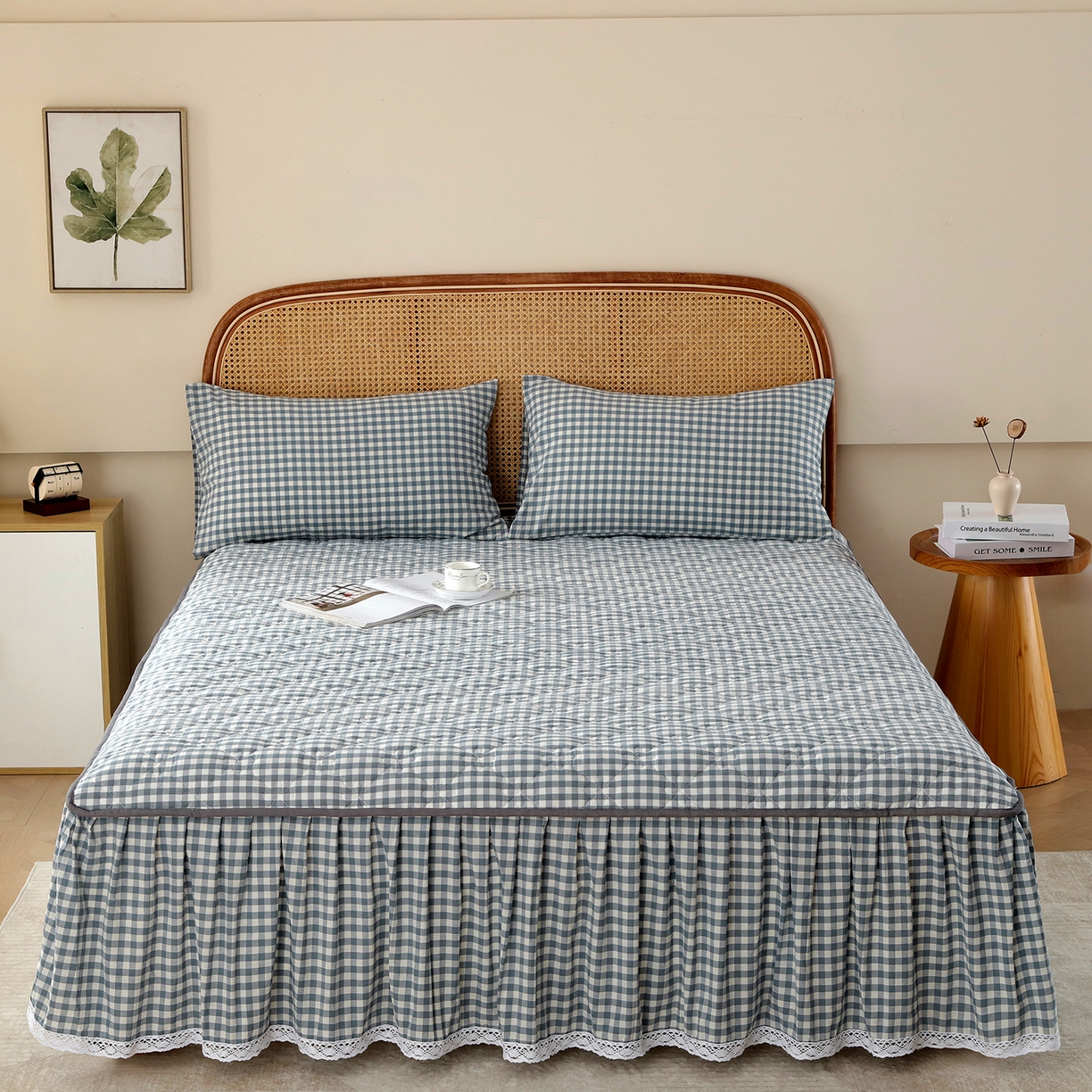 91家纺网 家纺一手货源 找家纺 益利多 2026新款全棉色织水洗棉夹棉绗缝床裙纯棉日式良品格子 水蓝小格