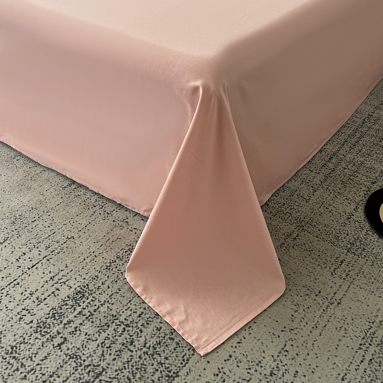 91家纺网 家纺一手货源 找家纺 锦彩家居 2025新款A类60支全棉色织提花四件套-复古风系列 枝繁叶茂-粉