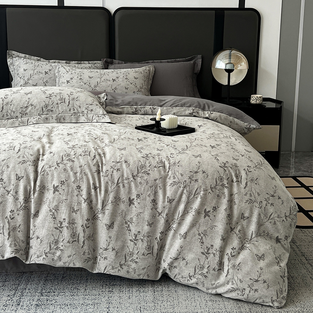 91家纺网 家纺一手货源 找家纺 锦彩家居 2025新款A类60支全棉色织提花四件套-复古风系列 蝴蝶花影-灰