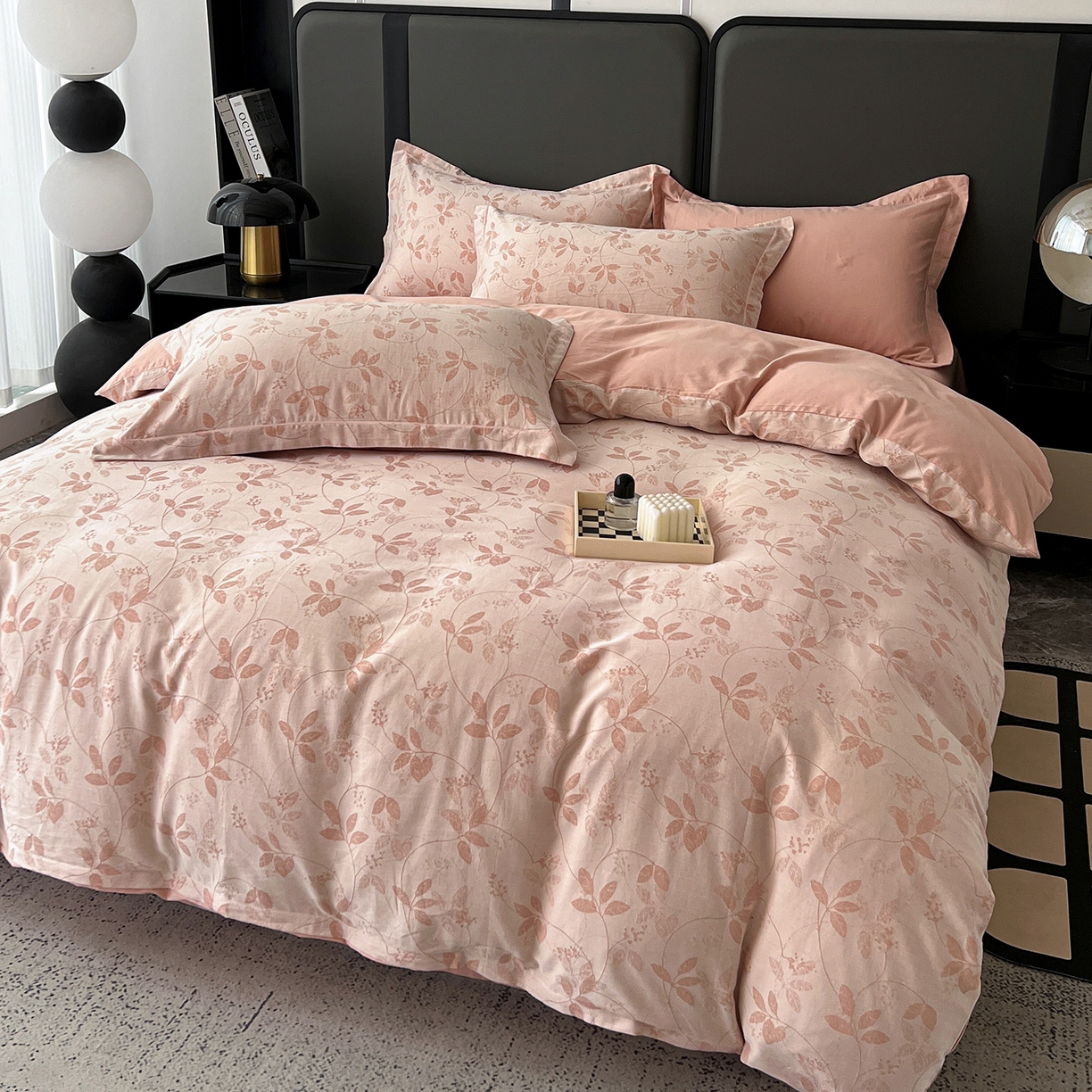 91家纺网 家纺一手货源 找家纺 锦彩家居 2025新款A类60支全棉色织提花四件套-复古风系列 枝繁叶茂-粉