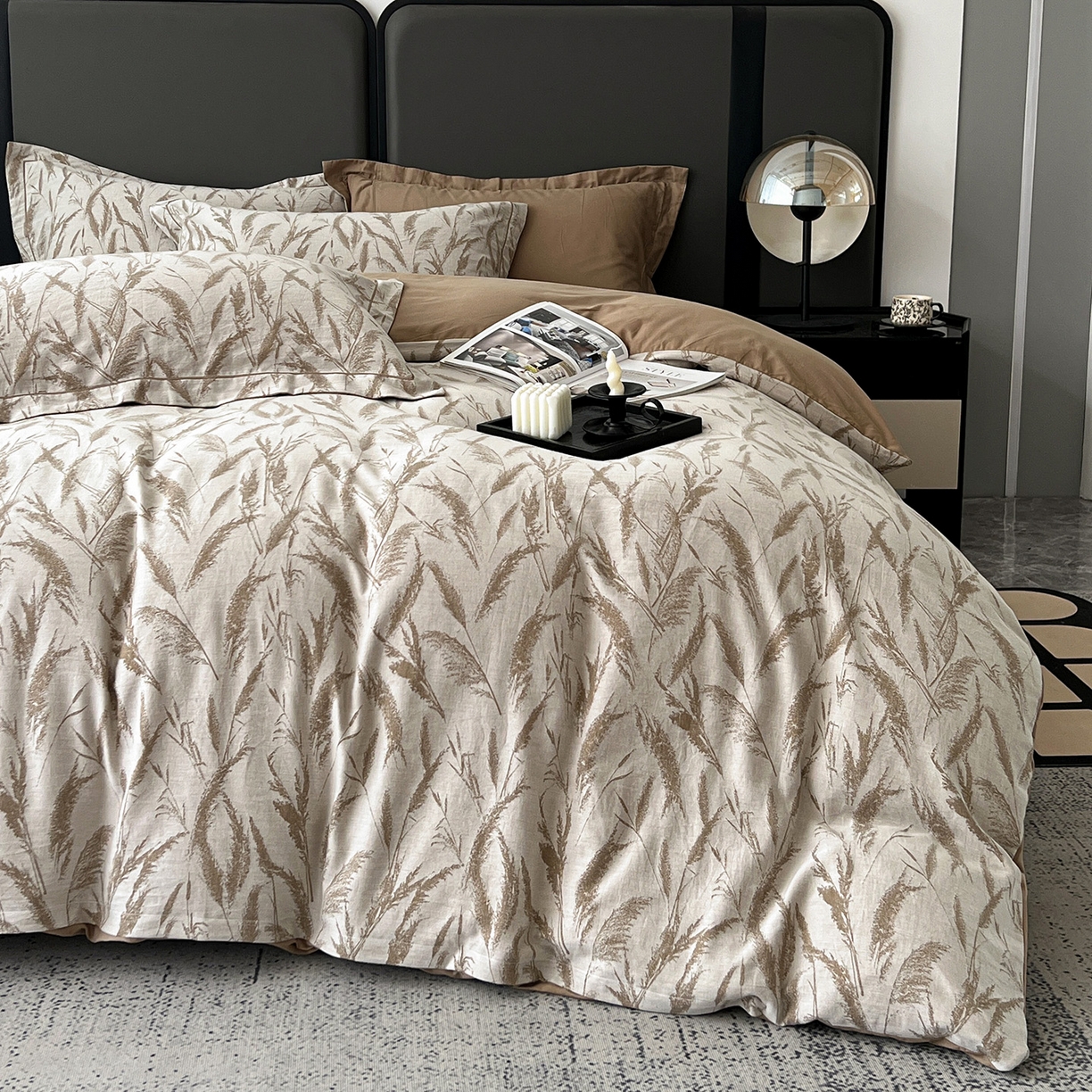 91家纺网 家纺一手货源 找家纺 锦彩家居 2025新款A类60支全棉色织提花四件套-复古风系列 风吹穗绒-卡其