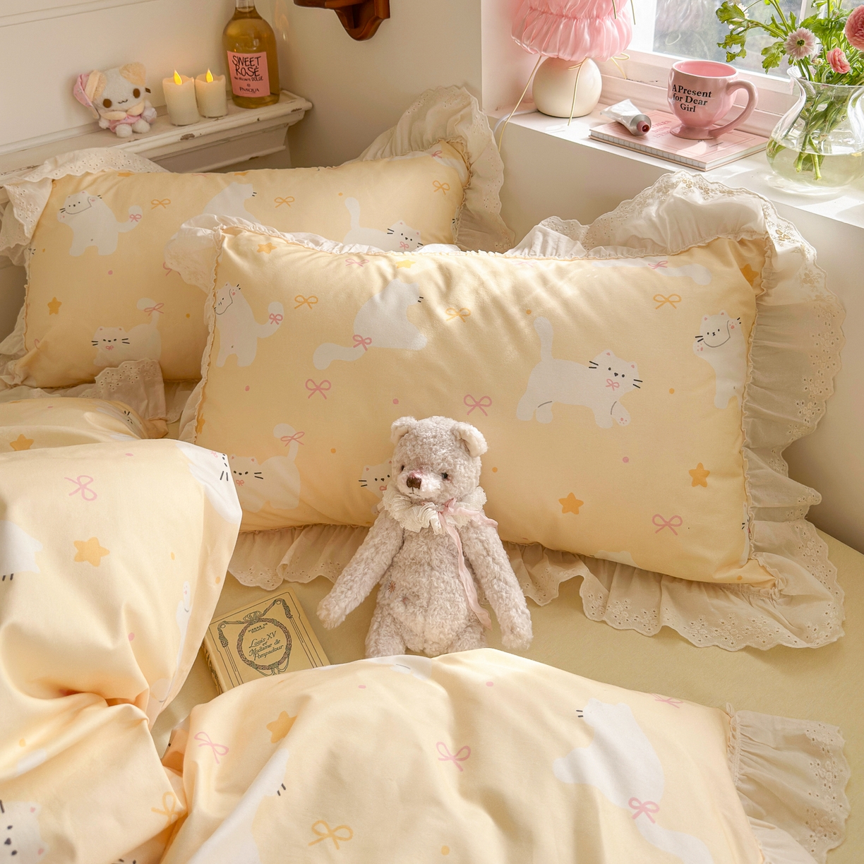 91家纺网 家纺一手货源 找家纺 锦彩家居 2026新款全棉数码印花卡通花边款三件套四件套INS小红书博主风（提供买家秀） 小猫椰椰