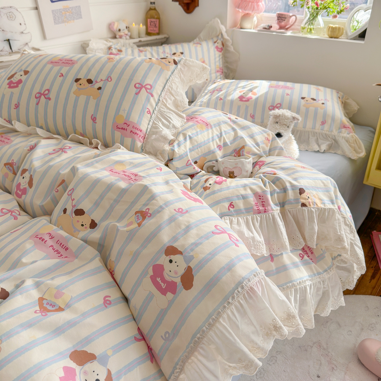 91家纺网 家纺一手货源 找家纺 锦彩家居 2026新款全棉数码印花卡通花边款三件套四件套INS小红书博主风（提供买家秀） 小狗密码