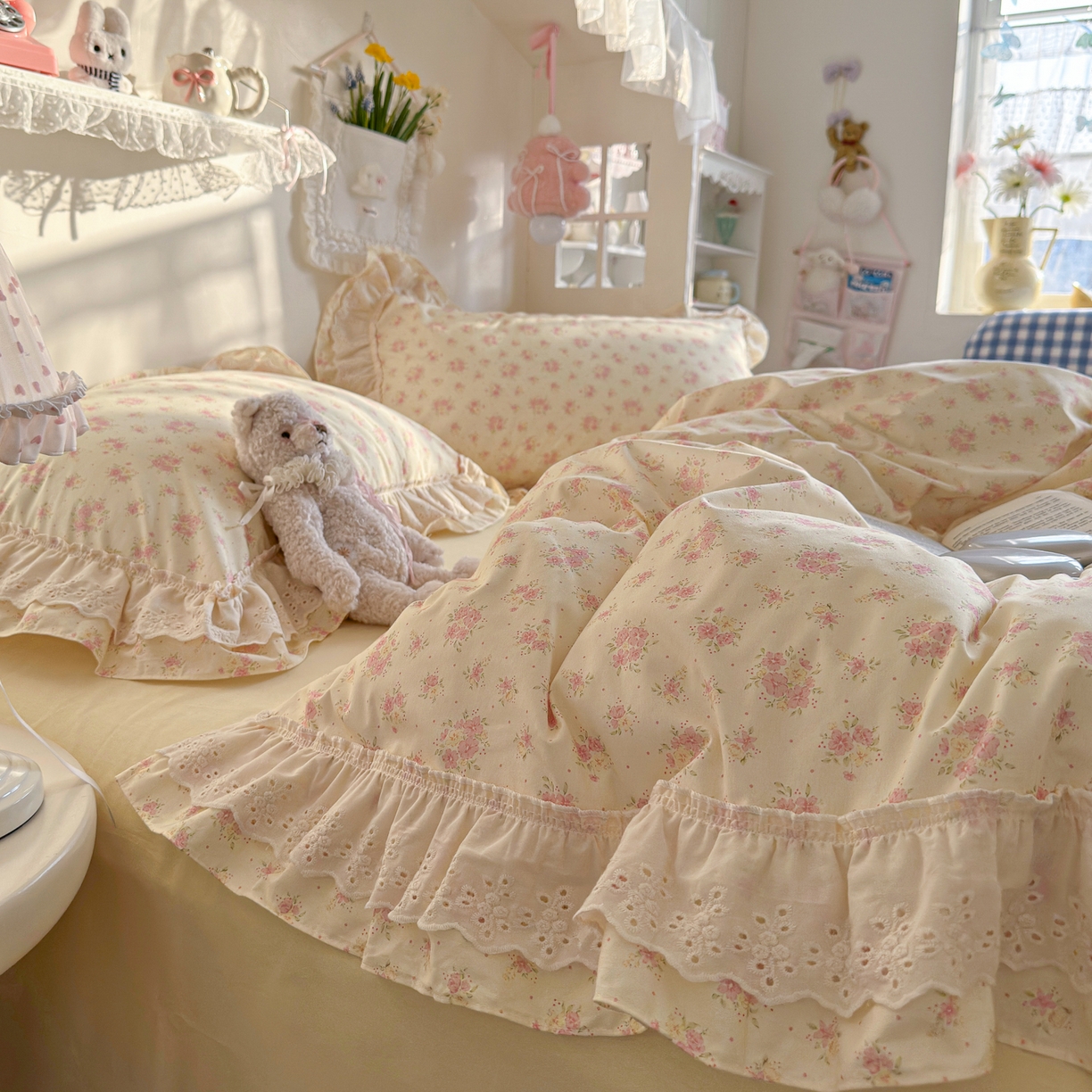 91家纺网 家纺一手货源 找家纺 （总）锦彩家居 2026新款全棉数码印花小碎花花边款三件套四件套INS小红书博主风（提供买家秀）