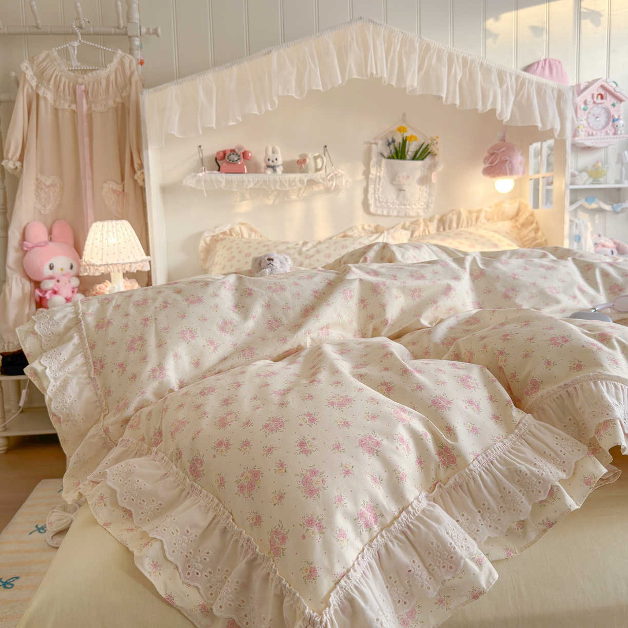 91家纺网 家纺一手货源 找家纺 （总）锦彩家居 2026新款全棉数码印花小碎花花边款三件套四件套INS小红书博主风（提供买家秀）