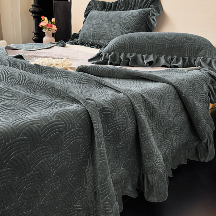 91家纺网 家纺一手货源 找家纺 （总）爱彼家纺 2025冬季新款水晶宝宝绒单床盖床盖单件家用保暖床盖毛毯