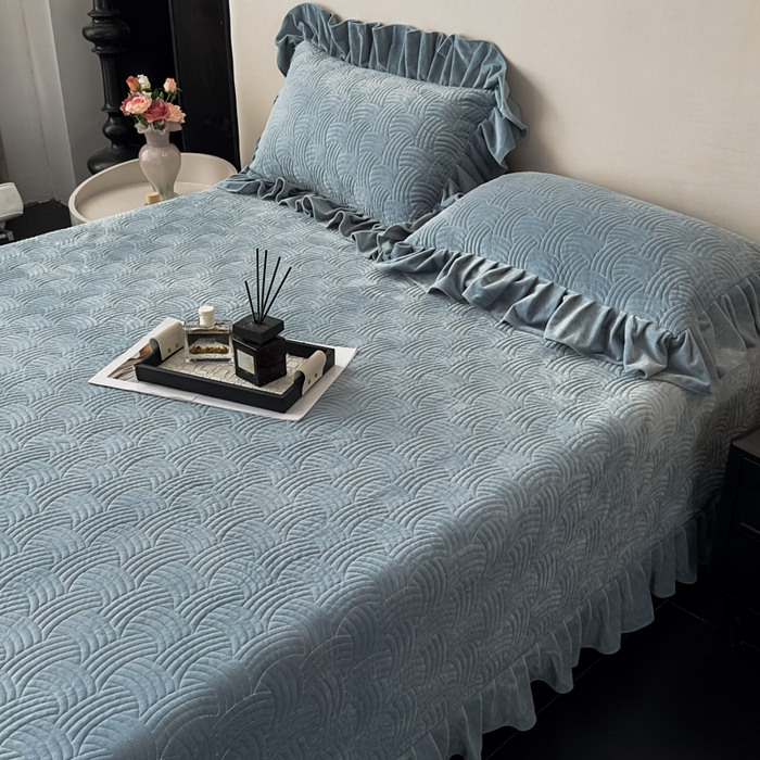 91家纺网 家纺一手货源 找家纺 爱彼家纺 2025冬季新款水晶宝宝绒单床盖床盖单件家用保暖床盖毛毯 宝宝绒床盖-浅灰