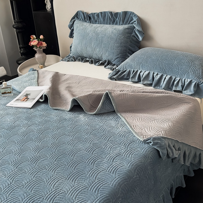 91家纺网 家纺一手货源 找家纺 爱彼家纺 2025冬季新款水晶宝宝绒单床盖床盖单件家用保暖床盖毛毯 宝宝绒床盖-浅灰