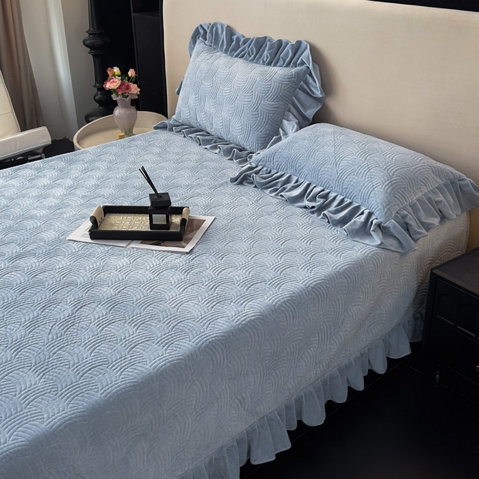 91家纺网 家纺一手货源 找家纺 爱彼家纺 2025冬季新款水晶宝宝绒单床盖床盖单件家用保暖床盖毛毯 宝宝绒床盖-浅兰