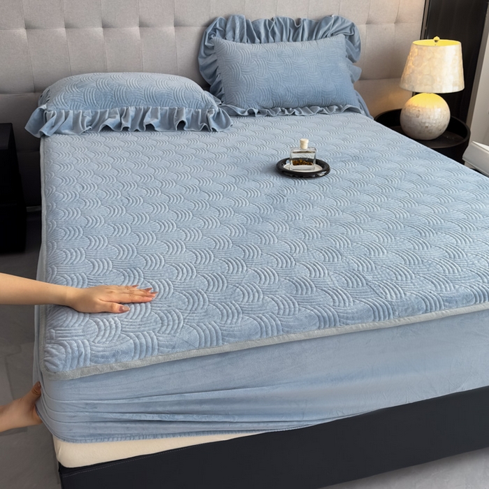 91家纺网 家纺一手货源 找家纺 爱彼家纺 2025冬季新款水晶宝宝绒床笠单品床笠床笠单件床笠三件套 宝宝绒床笠-浅兰