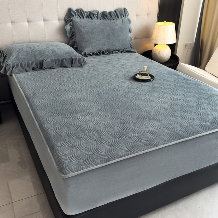 91家纺网 家纺一手货源 找家纺 爱彼家纺 2025冬季新款水晶宝宝绒床笠单品床笠床笠单件床笠三件套 宝宝绒床笠-浅灰